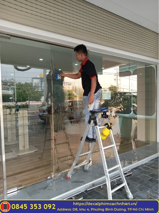 decal cach nhiet decal van phong tai cac van phong binh duong.jpg